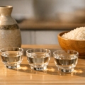 Cómo elegir sake japonés: tipos Junmai, Ginjo y Daiginjo y cuál comprar según tu gusto