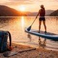 Tabla de paddle surf hinchable para principiantes: cómo elegir tamaño, grosor y accesorios